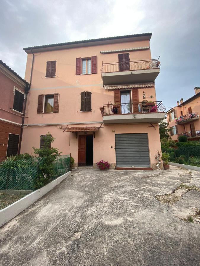 Robhouse Hotel Fabriano Exterior photo